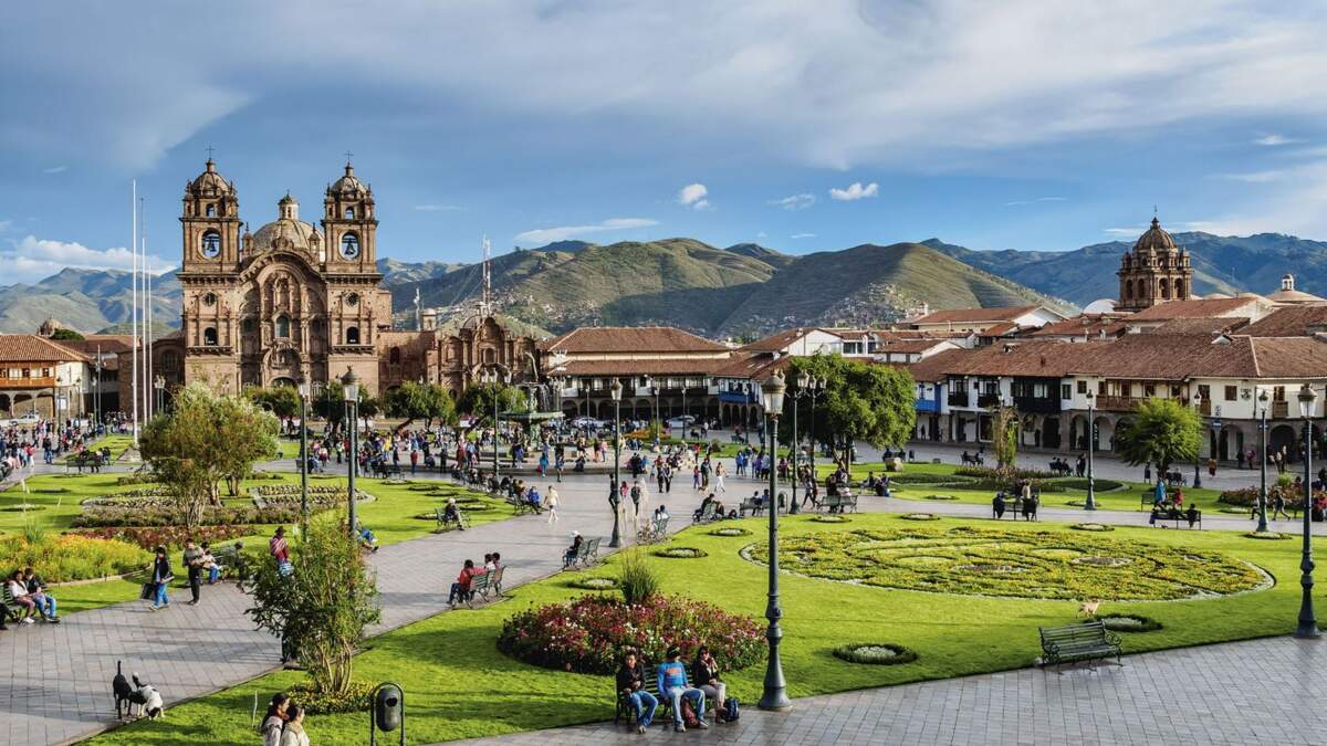 PALCCOYO: Todo lo que debes saber sobre esta montaña de colores en Cusco.